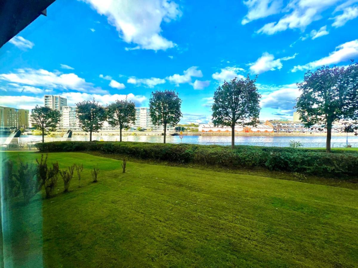 2 Bedroom - River Clyde Home - Parking Glasgow Eksteriør billede